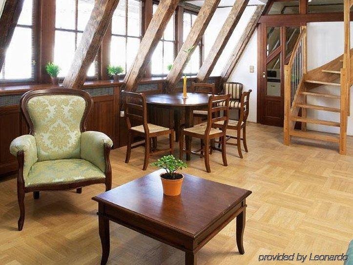 Leo Apartments Old Town Prague Interior photo