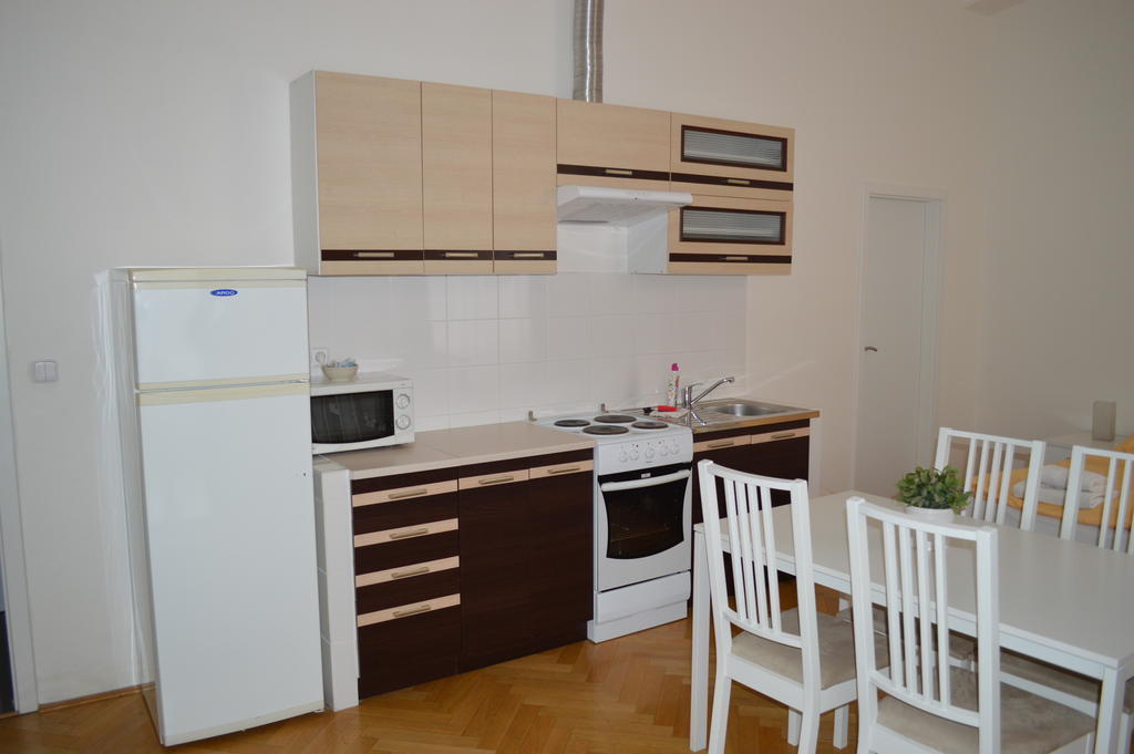 Leo Apartments Old Town Prague Exterior photo