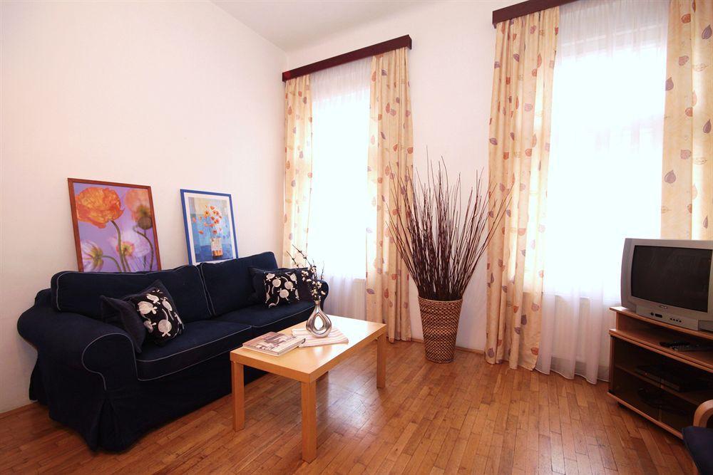 Leo Apartments Old Town Prague Room photo