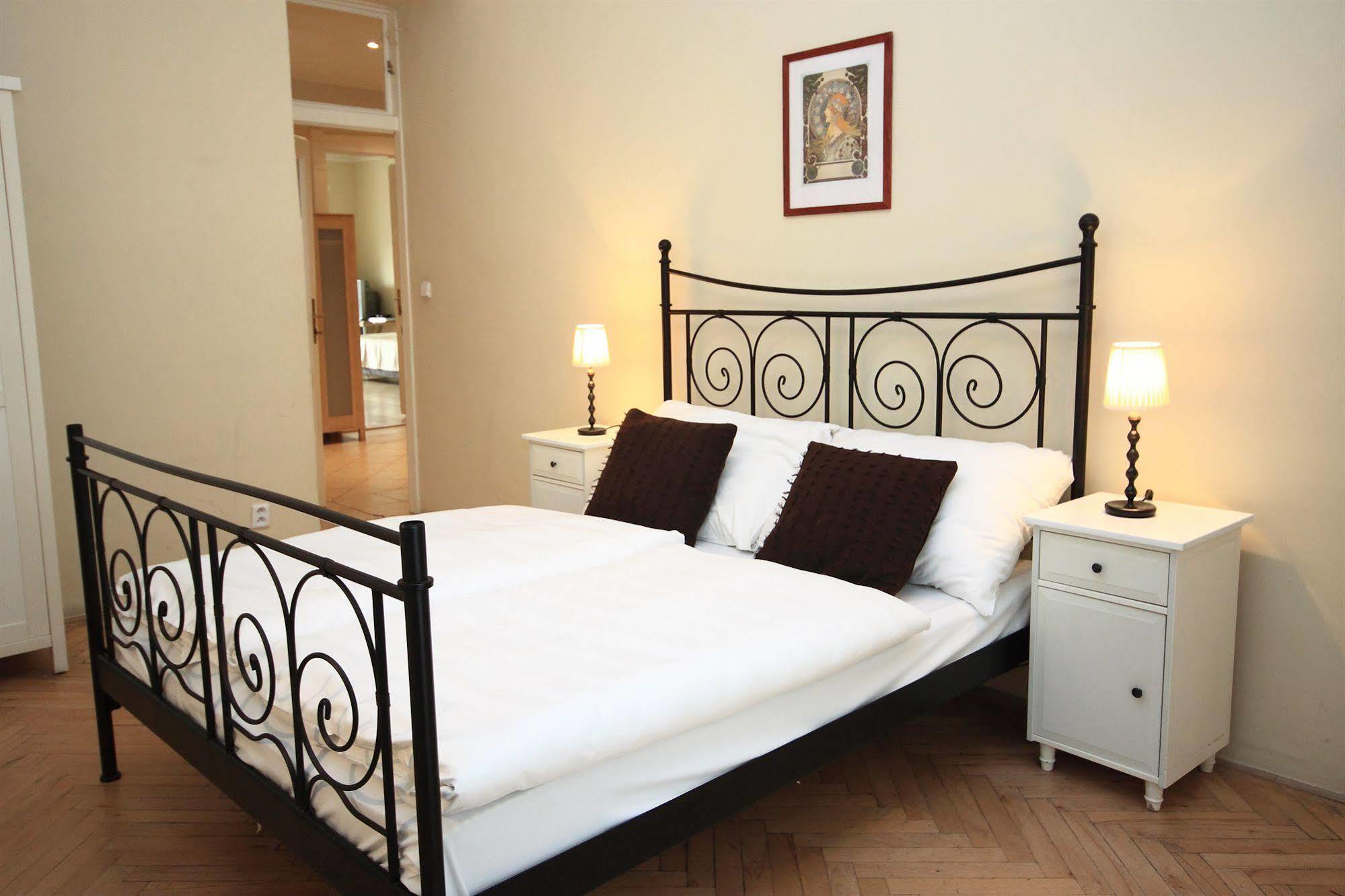 Leo Apartments Old Town Prague Exterior photo